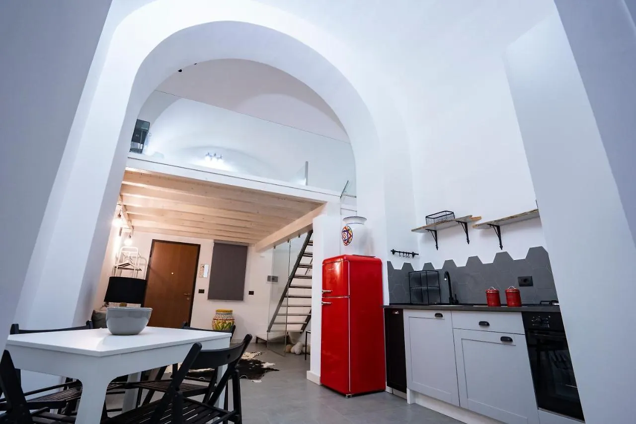 Ursino Tiny House Apartment Catania